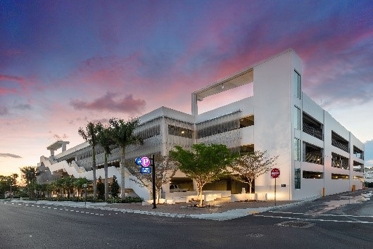 St. Armands Parking Garage